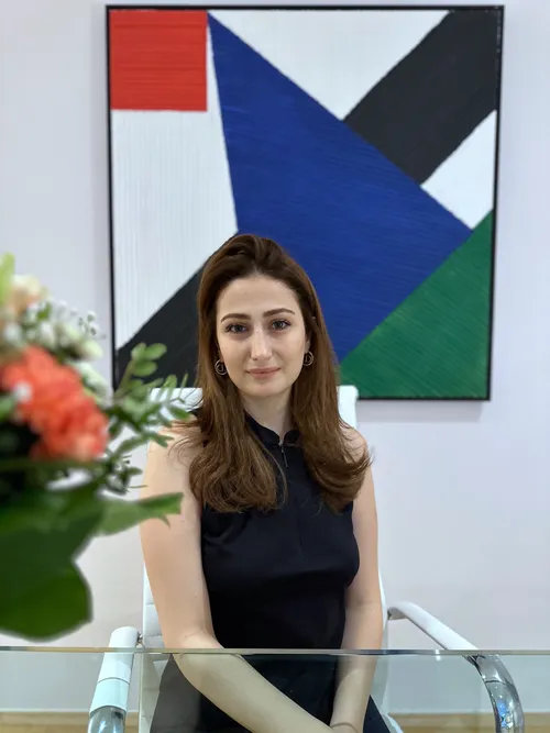 Eda, Gründerin und NiSV-zertifizierte Laser-Spezialistin bei HelloHairless München-Schwabing